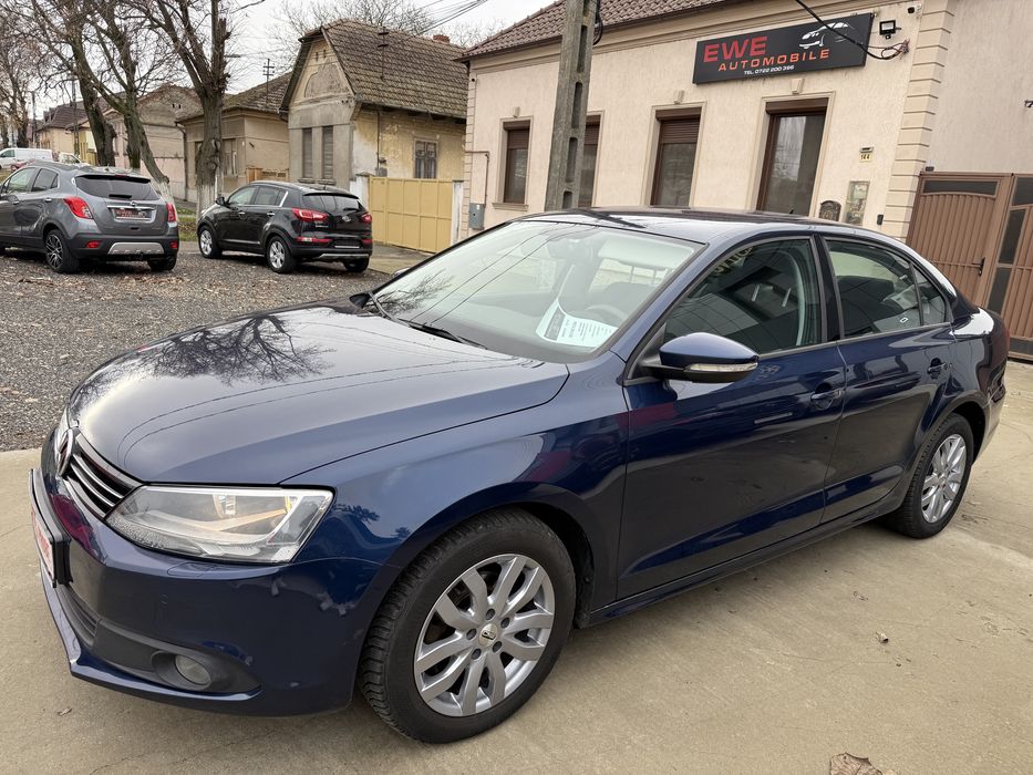 Volkswagen Jetta Rate Fixe Garantie 12 Luni Livrare Gratuita