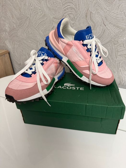 Продам женские кроссовки Lacoste Турция