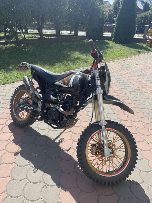 vand cross 125 in stare bună