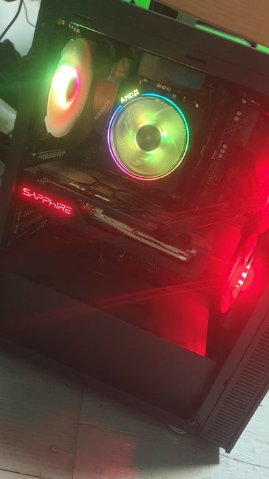 Геймърски компютър 5700G 16GB 5600 XT