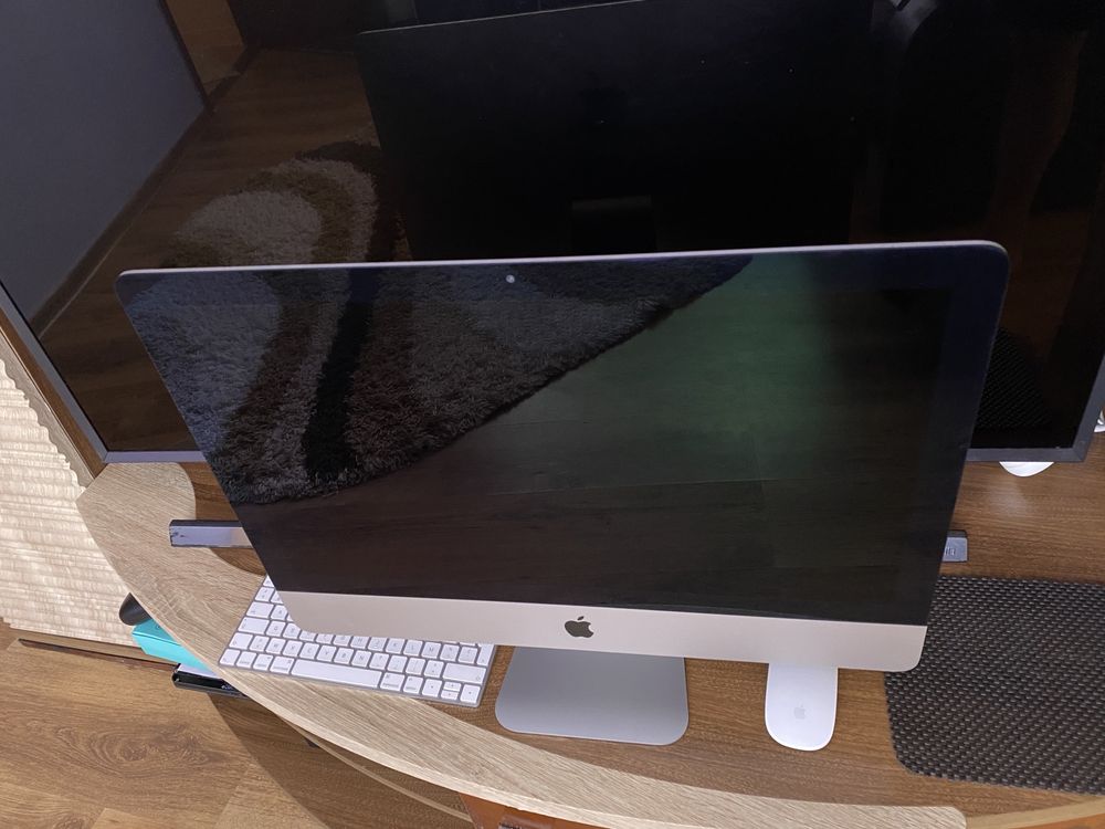 Apple iMac 21.5” 4K Retina