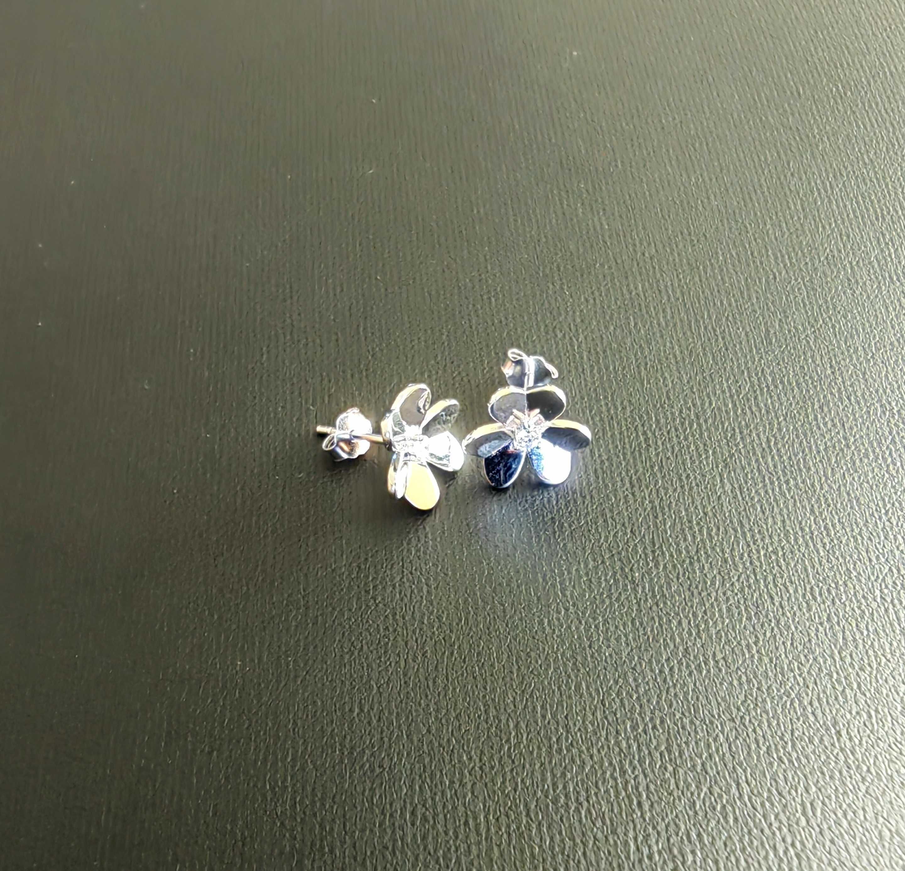 Сребърни обеци от зелен малахит Van Cleef-Arpels VCA Vintage Alhambra