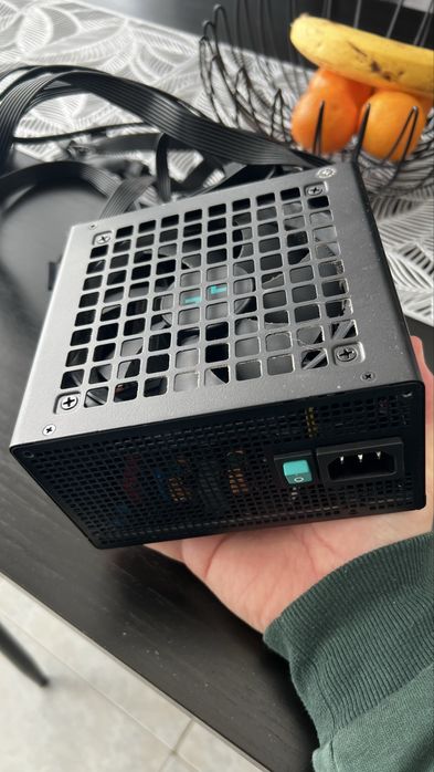 Deepcool 700w захранване за компютър