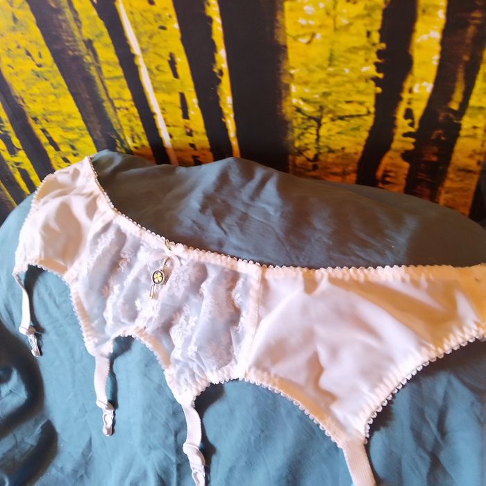 Жартиери за младоженки