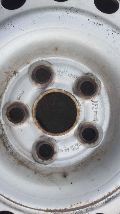 Roti jante tabla - anvelope 195 60 R16C Continental VancoContact