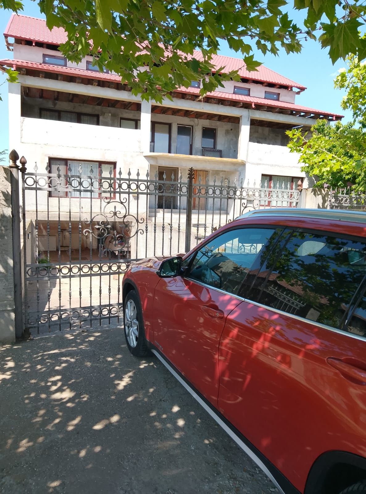 Casa de vanzare Grojdibodu Olt sau schimb cu apartament plus diferenta