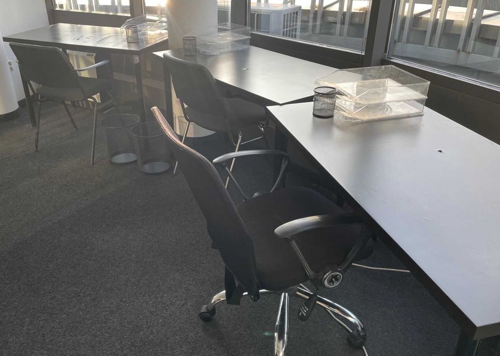 Мебели за офис - бюра, столове, принадлежности