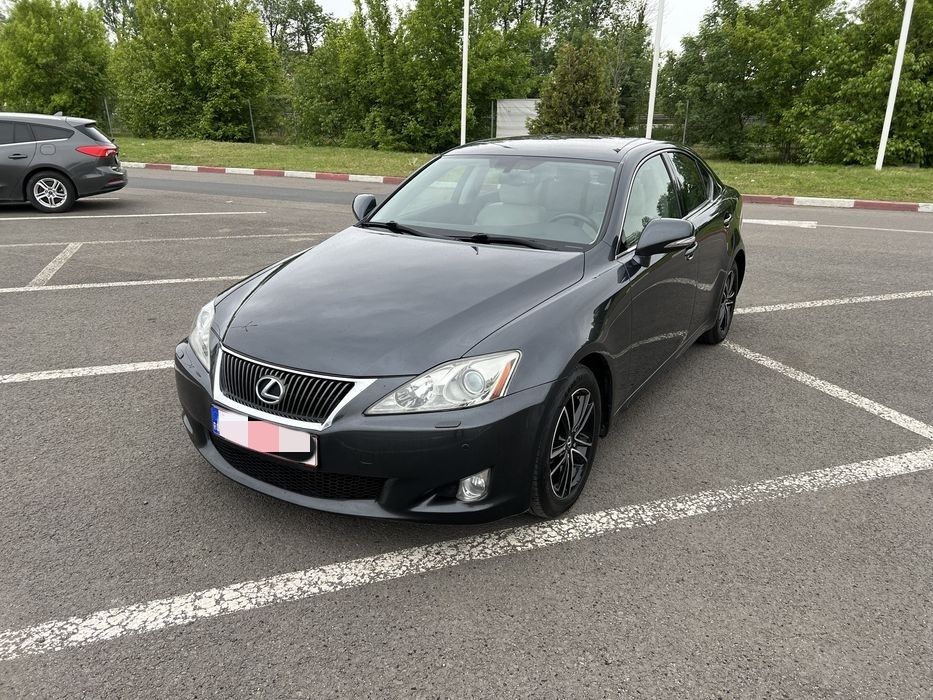 Lexus IS 220d impecabil