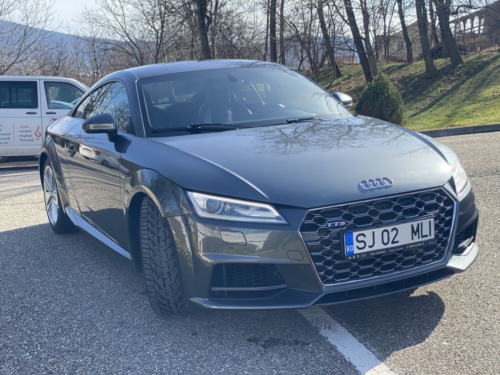 Audi TT 2.0 TDI  184cp coupe