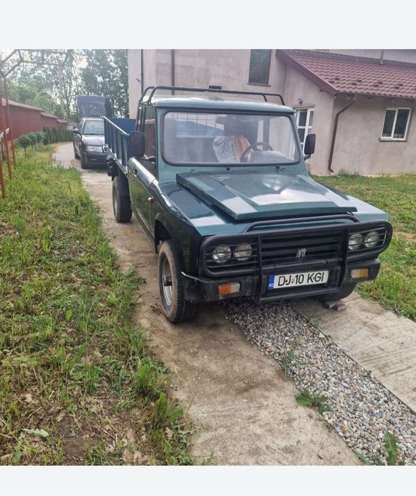 Vând Aro Camioneta 330