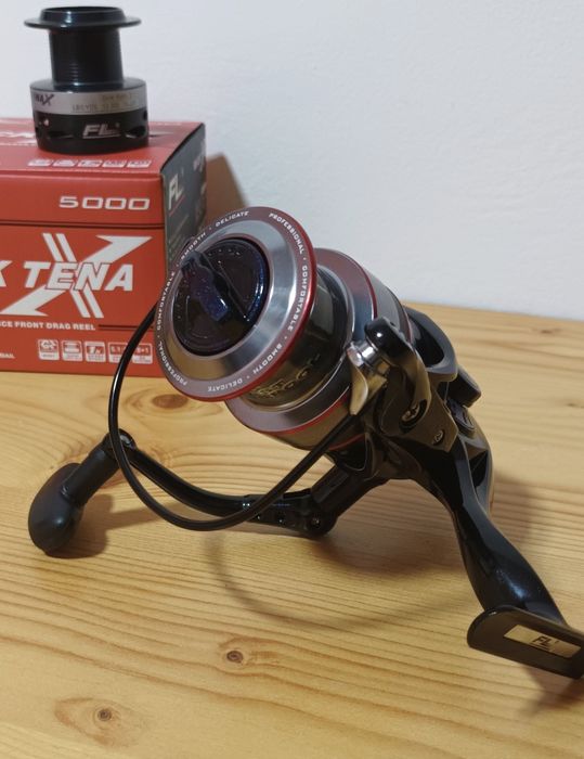 Mulineta Feeder FL Black Tena 5000 9 Rulmenti
