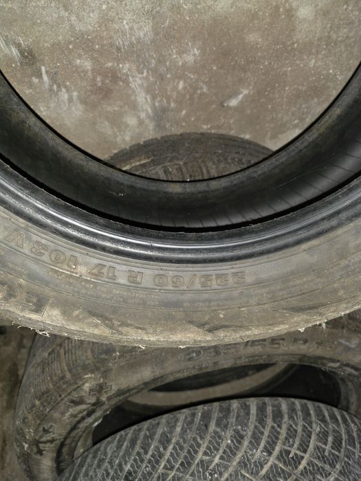 225 60 17 - 3 броя зимни
