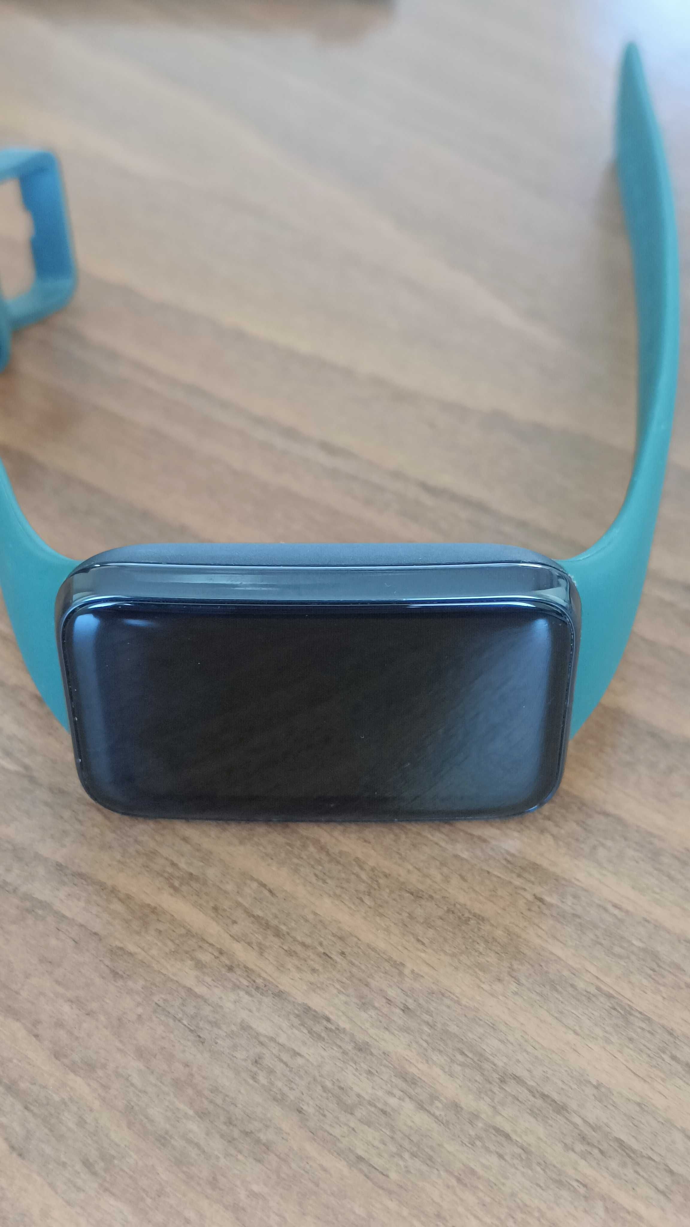 Фитнес гривна Xiaomi Smart Band 7 Pro - 2 броя