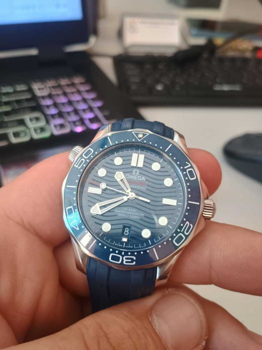 Omega Seamaster Diver 300