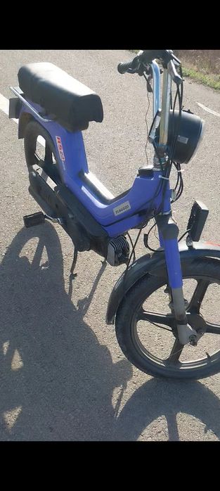 Vând piaggio si   dețin acte