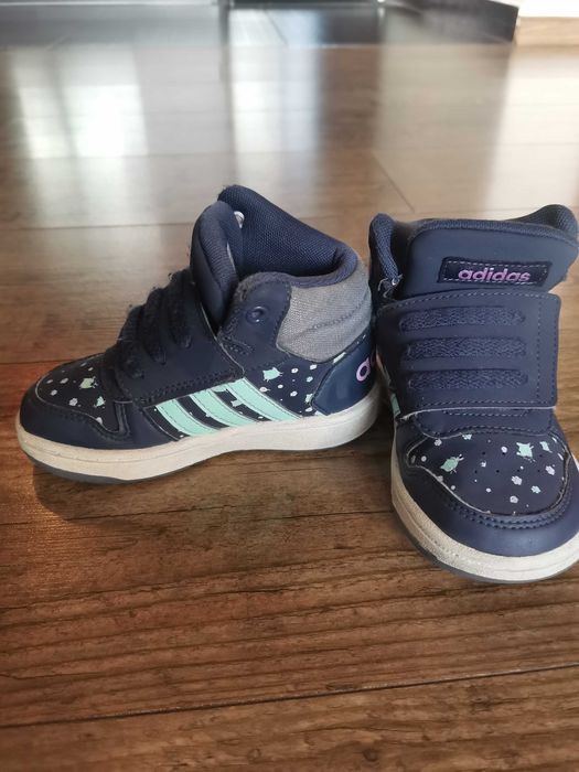 Детски обувки Адидас 23 номер