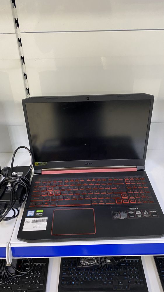 Acer Nitro 5.