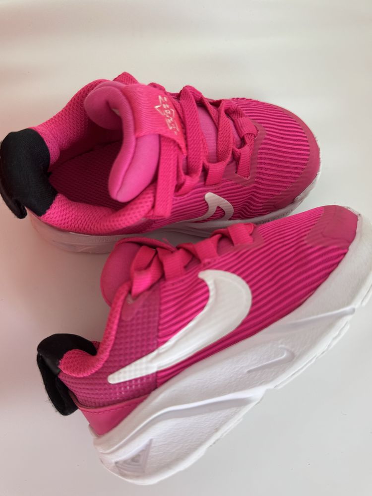 Розови Nike маратонки Star Runner 4,размер 21