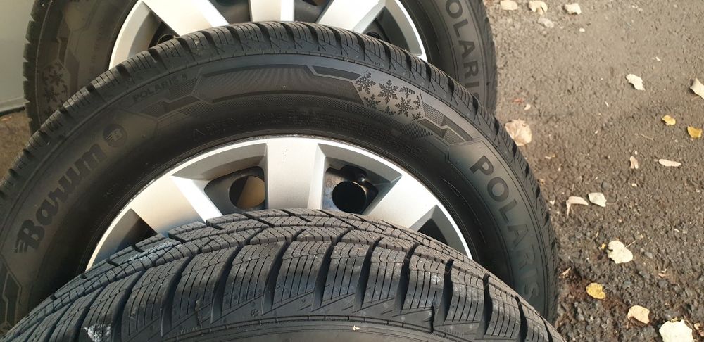 4 Roti iarna 215/60/16 Dot 2023 BARUM Passat b8 imp.Germ.