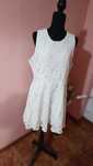 Rochie albă din dantelă – H&M