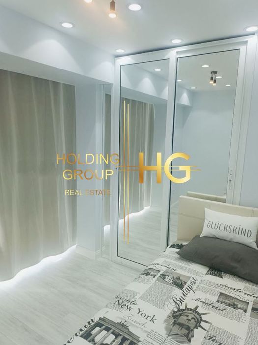 Продава се Тристаен апартамент в Варна, Левски - 87 кв.м за 2225 €/кв.м - Снимка #5