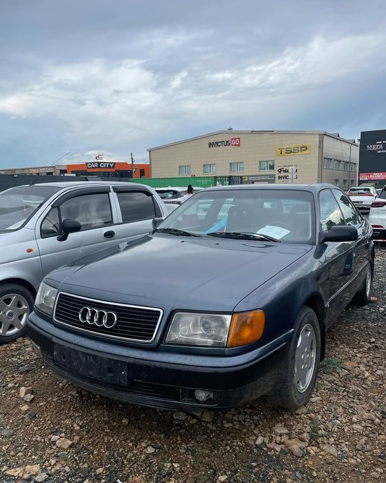 Продам Audi 100 C4