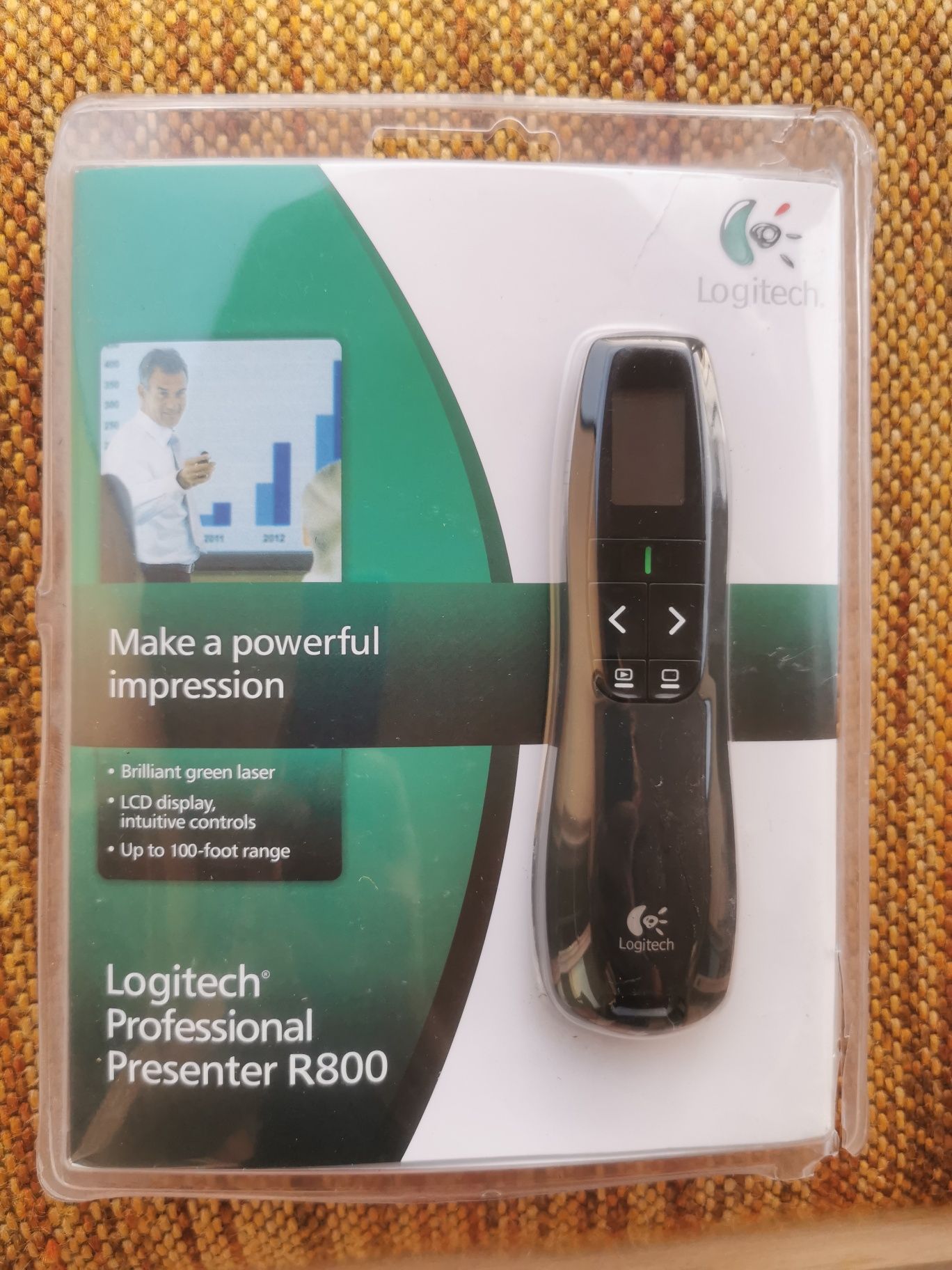 Logitech R800 - презентатор