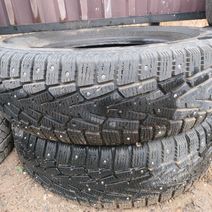 Продам покрышки .