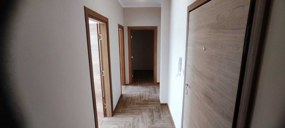 Продава се Двустаен апартамент в Пловдив, Христо Смирненски - 75 кв.м за 850 €/кв.м - Снимка #2