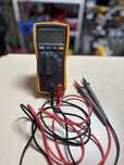 Fluke 114 Amanet auto &electronice Onesti