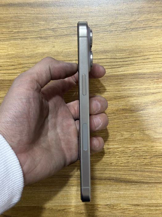 Iphone 15 pro max sotiladi! 85%, 256 GB