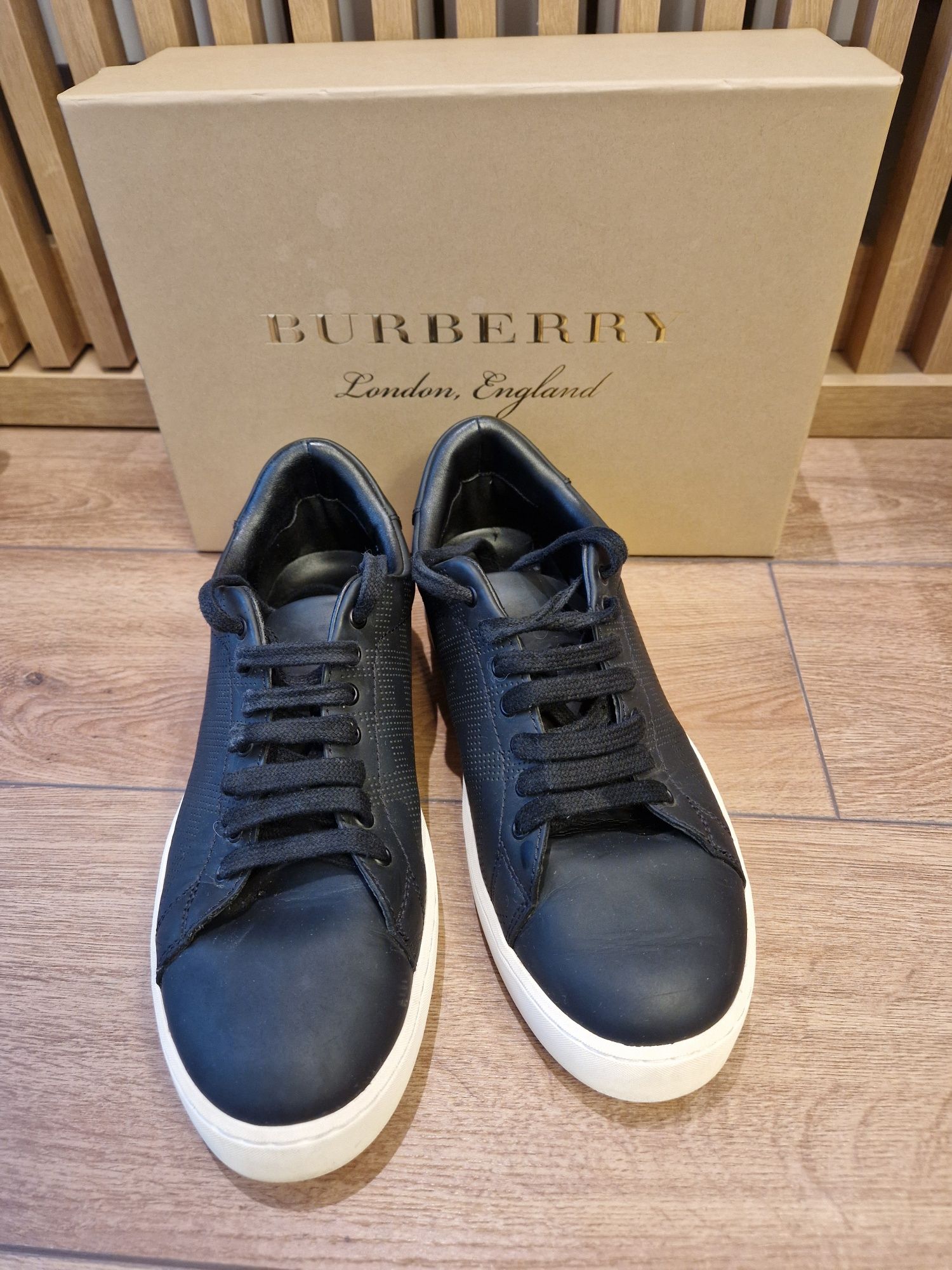 Кецове Burberry 38 номер