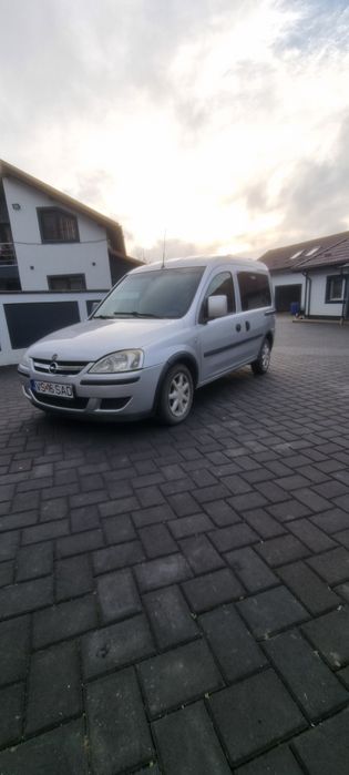 Vând Opel combo   1.3 diesel