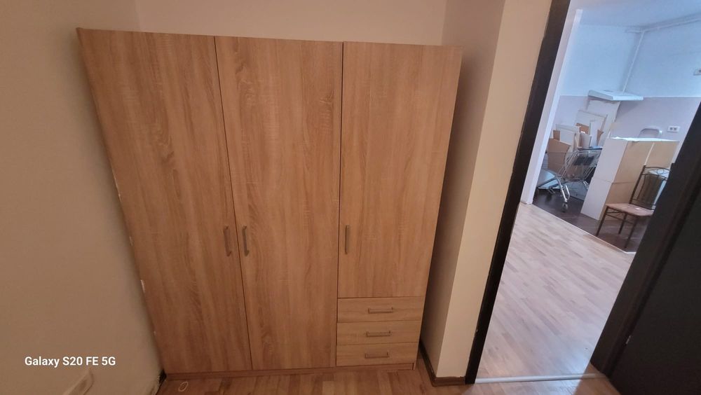 Dulap 143cm L x173Cm H