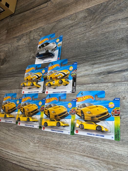 Hot Wheels Ferrari/Porsche