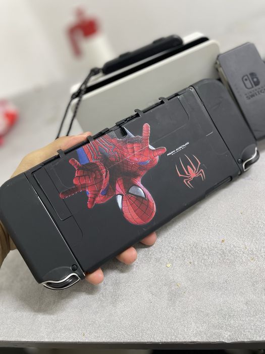 Vand consola nintendo schimb aceept si telfoane