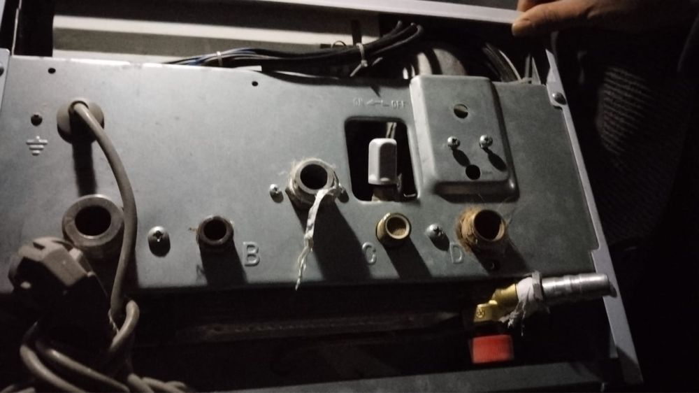 Продам навесной газовый котел Келет