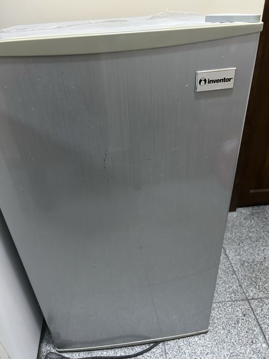 Minifrigider de vanzare