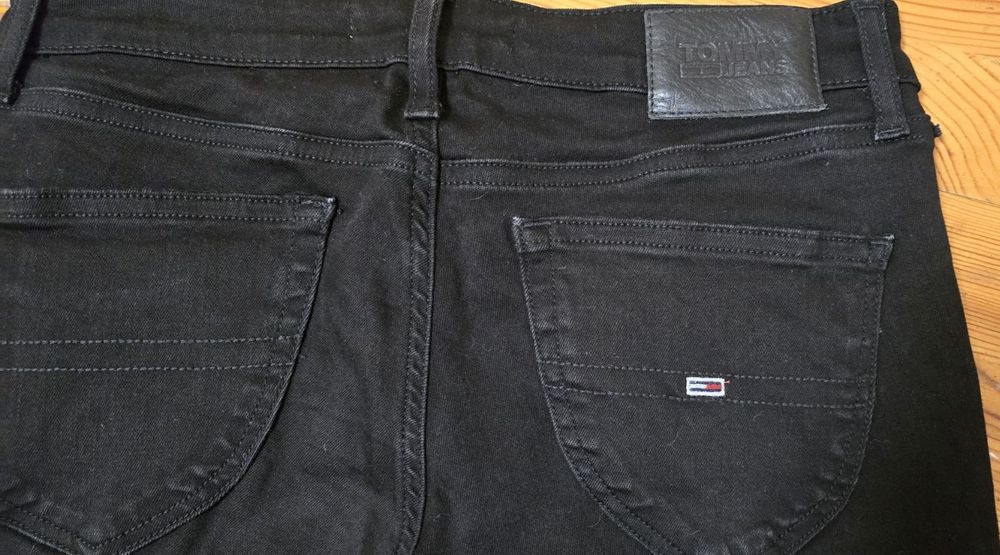 Нови. Дамски оригинални дънки.  TOMMY JEANS SOPHIE LR SKINNY