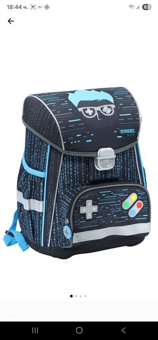 Продавам анатомична раница от уличната марка Gamester, с размери 32x38