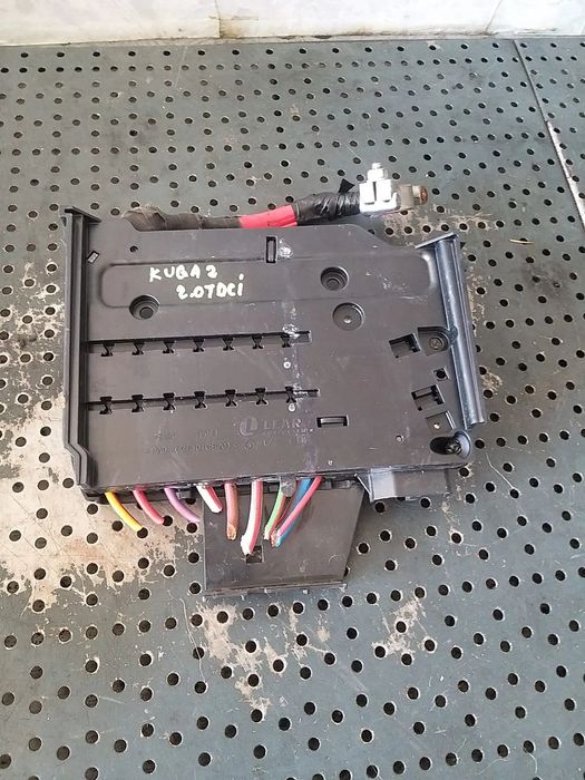 Panou sigurante borna baterie 2.0 tdci ford kuga 2 dm2 av6t14a067bc
