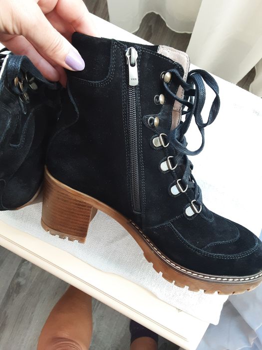 Ghete Quazi din piele interior exterior - marime 38