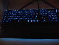 Razer Huntsman Elite – Оптично-механична + Phantom custom keycap