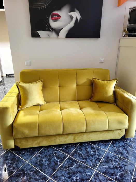 Vand Canapea Extensibila pentru dormit noapte de noapte, 2 locuri