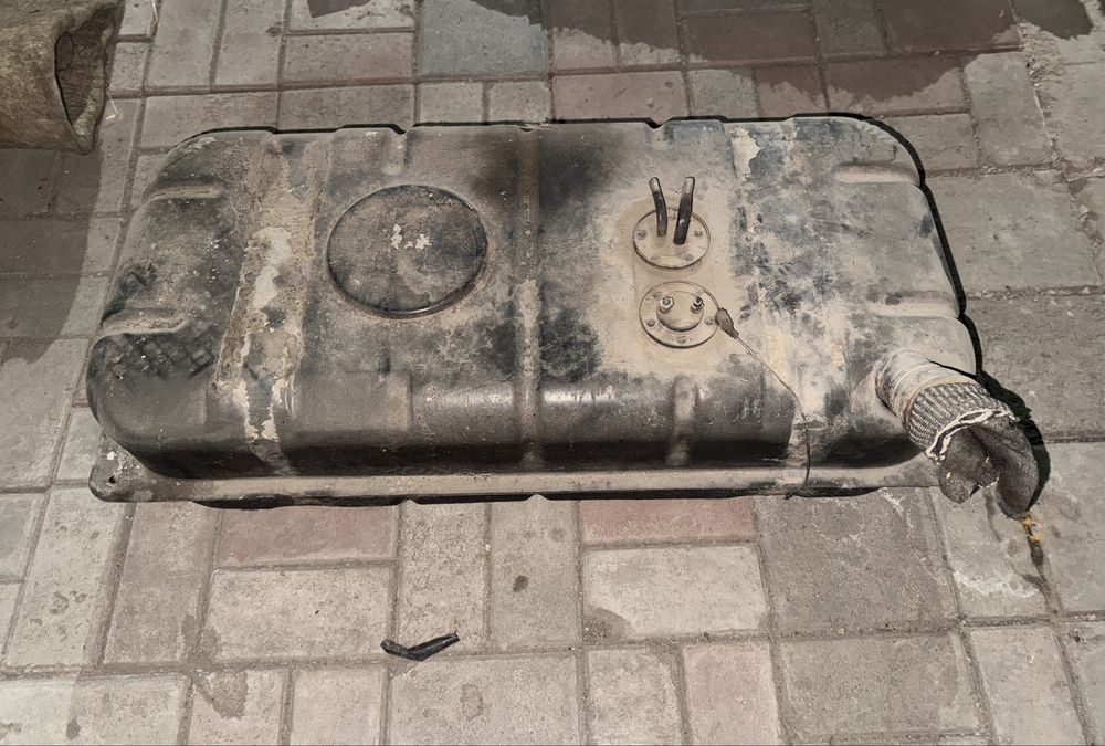 Продам бензобак газель карбюратор