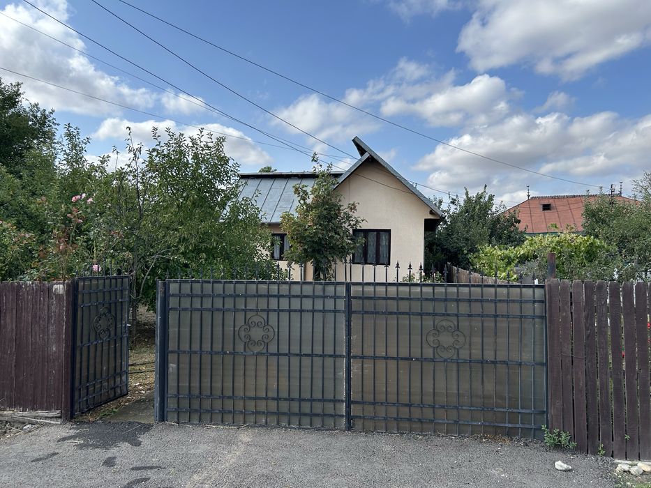 Casa de vanzare in comuna Stefan Cel Mare