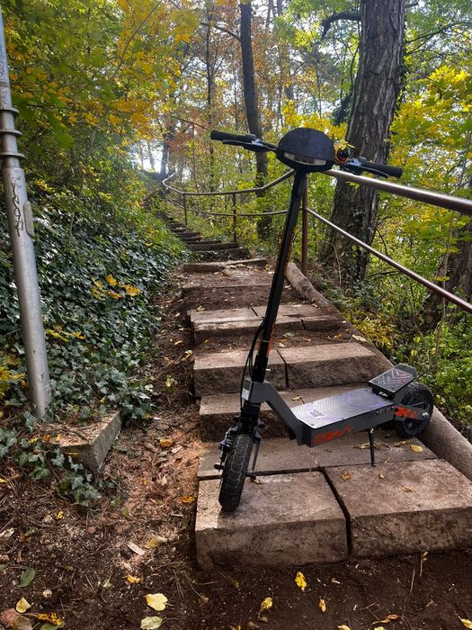 Trotineta kukirin g2