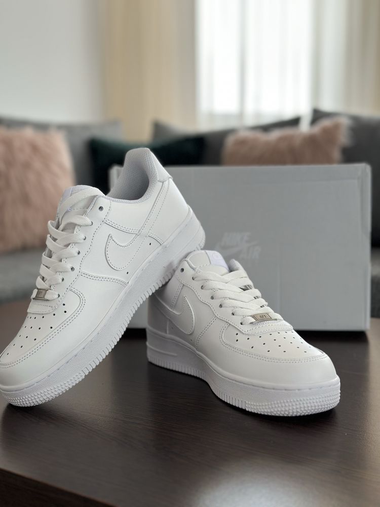 AirForce 1 Triple White