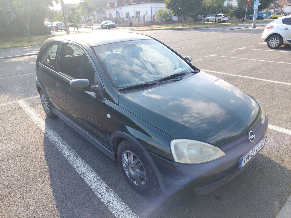 Opel Corsa 1.2, 75 CP, benzina–an 2002, proprietar din 2008, 185000 km