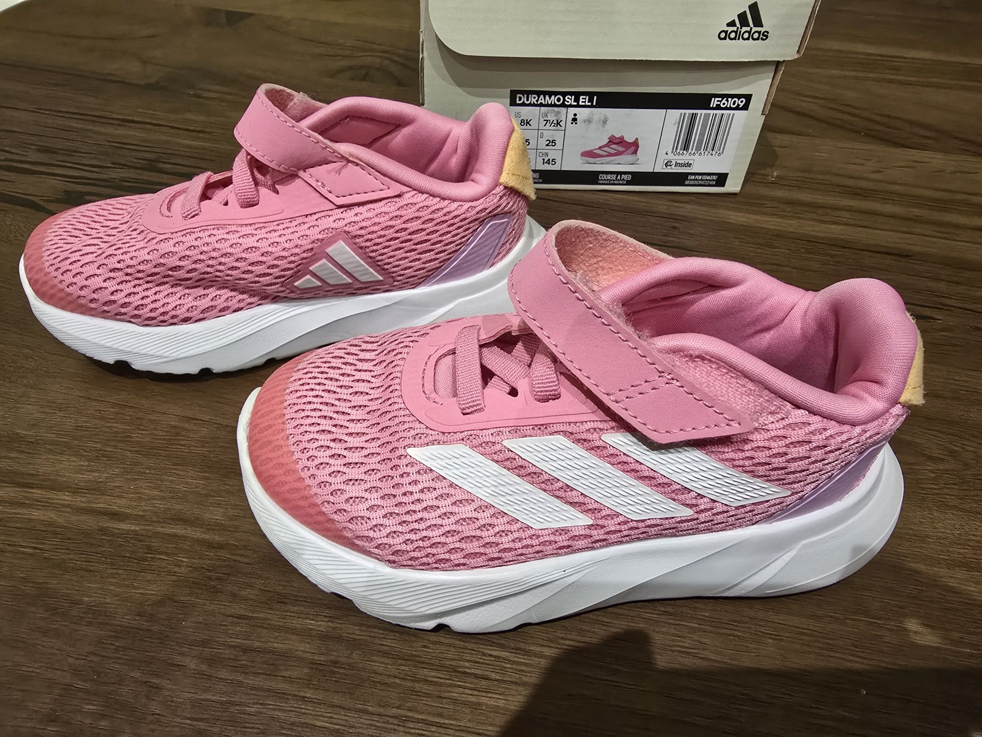 Детски маратонки Adidas, размер 25